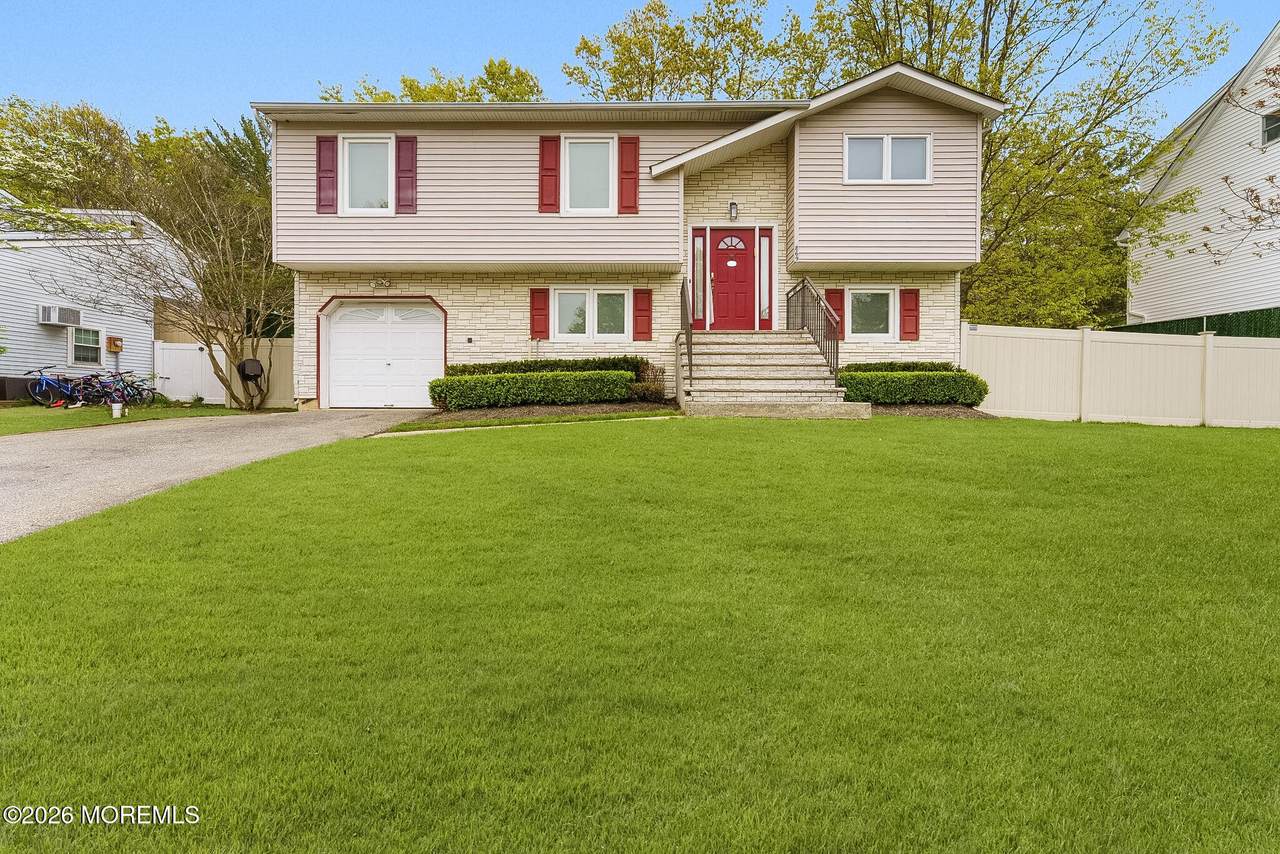 869 Hearthstone Drive - Photo 1