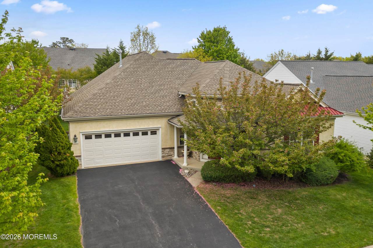 27 Mission Way - Photo 1