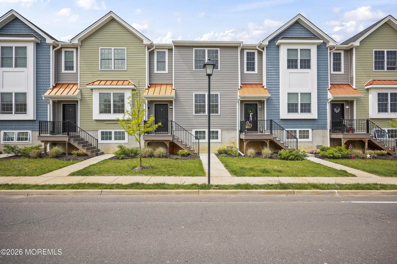333 First Street - Photo 1