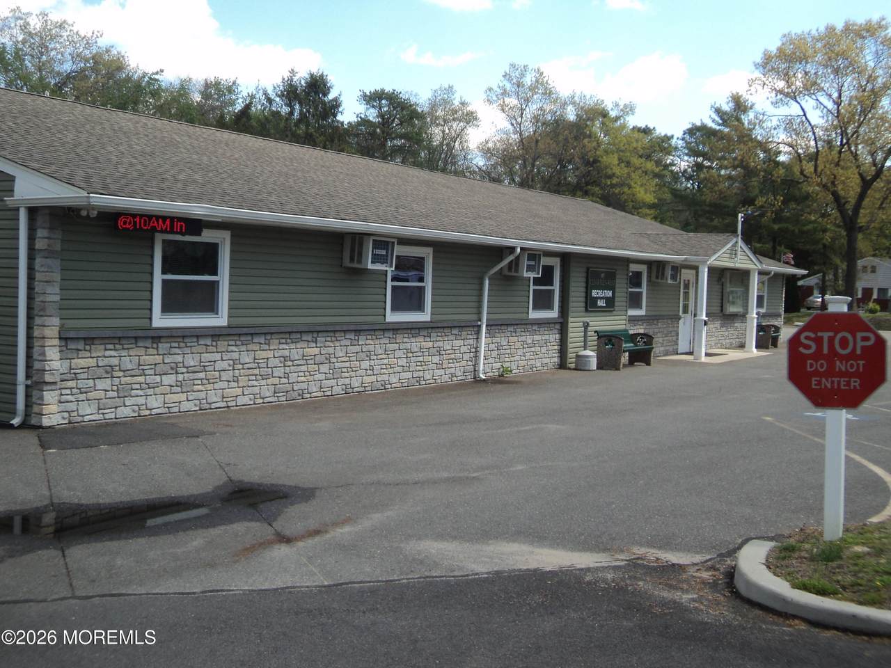https://bt-photos.global.ssl.fastly.net/monmouth/1280_boomver_1_22612551-2.jpg
