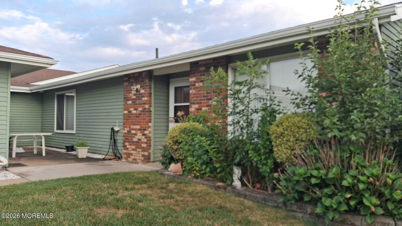 332 Quinton Drive - Photo 1