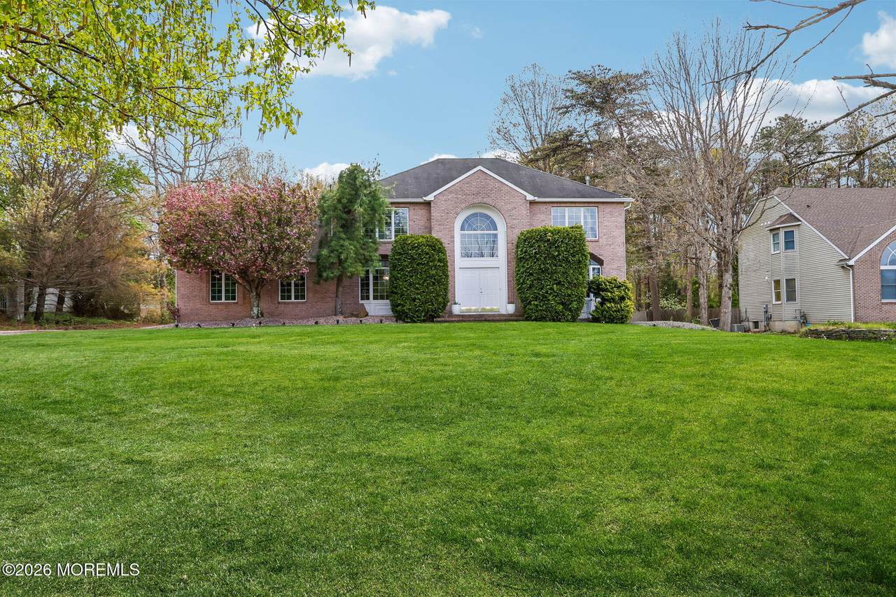 29 Overlook Drive - Photo 1