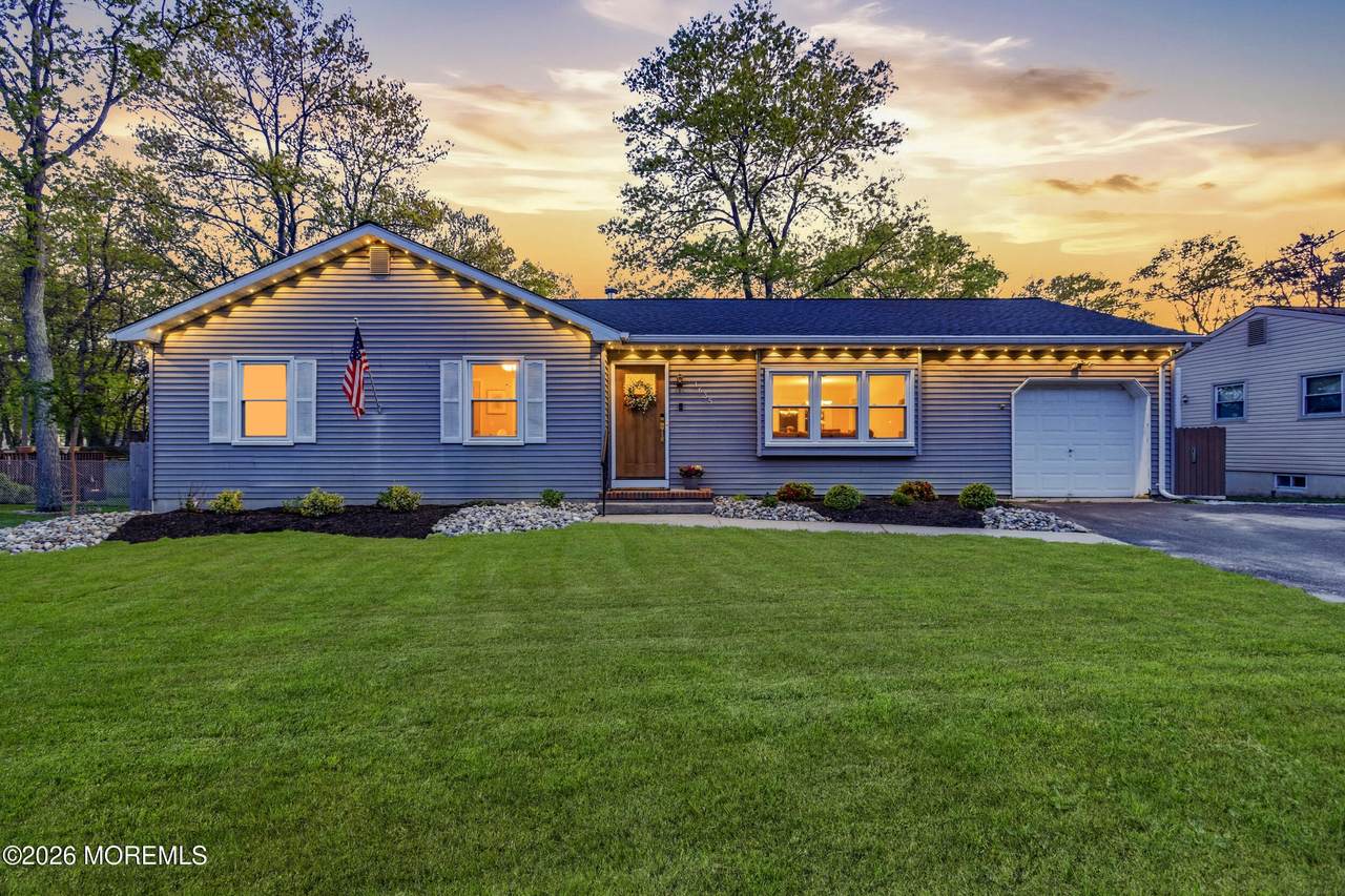 1635 Burrsville Road - Photo 1