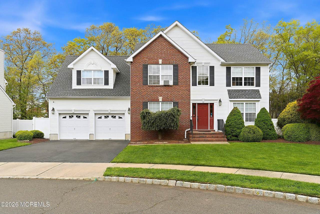 21 Rutgers Drive - Photo 1