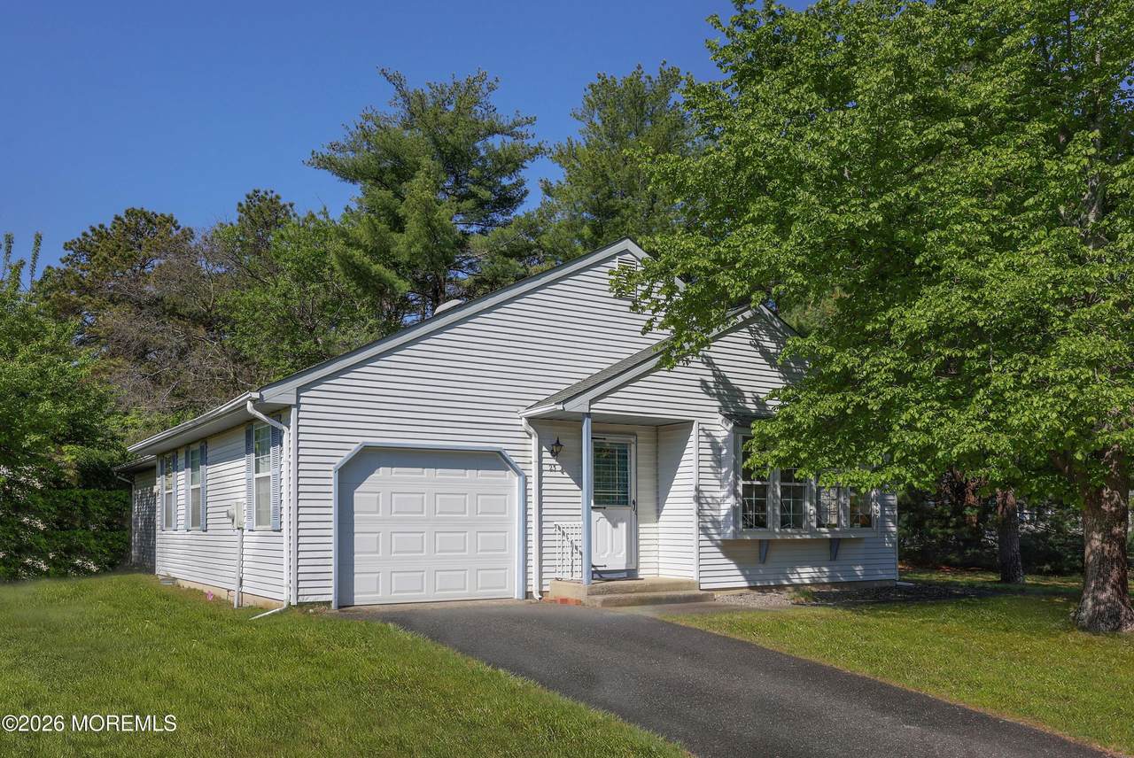 23 Easton Drive - Photo 1