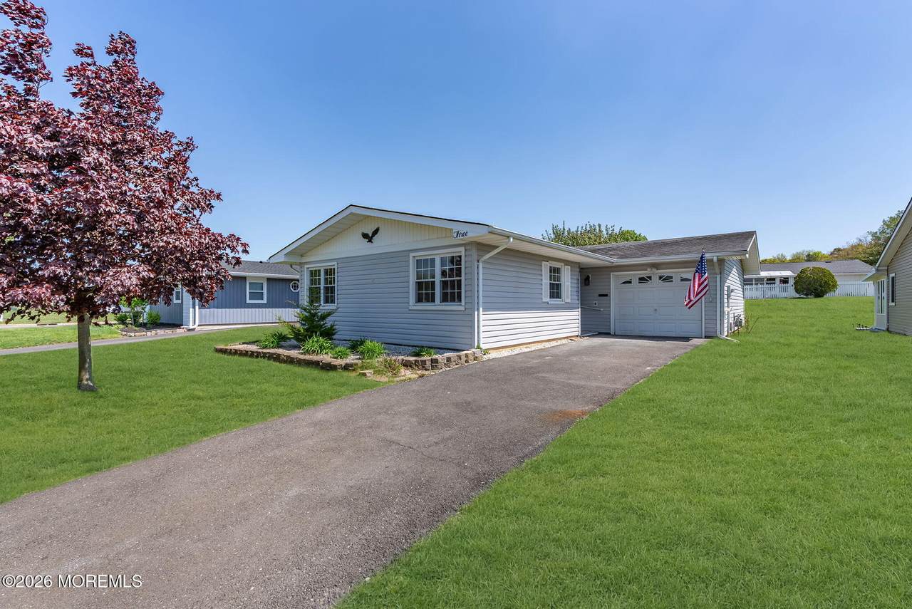 3 Markham Road - Photo 1