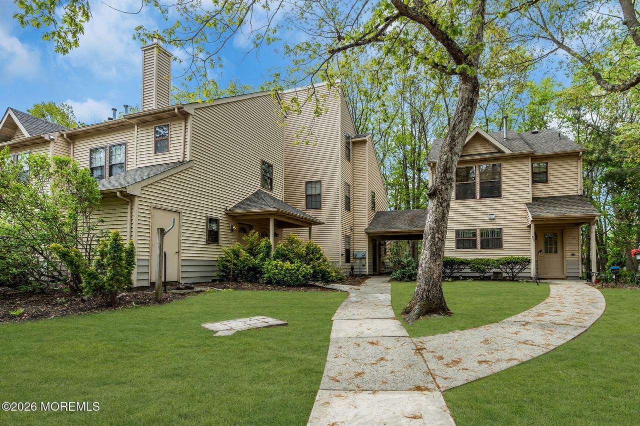 84 Azalea Circle - Photo 1