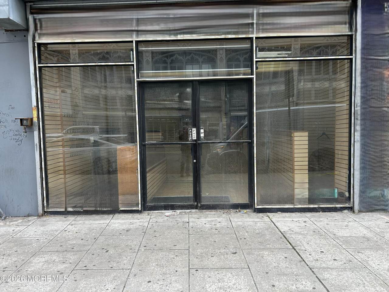 118-122 Market Street - Photo 1