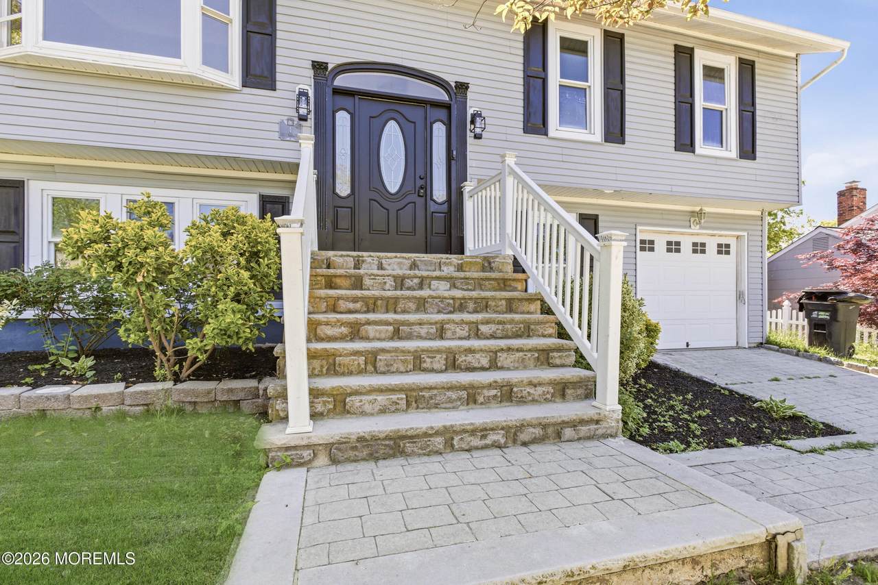 4 Silversmith Court - Photo 1