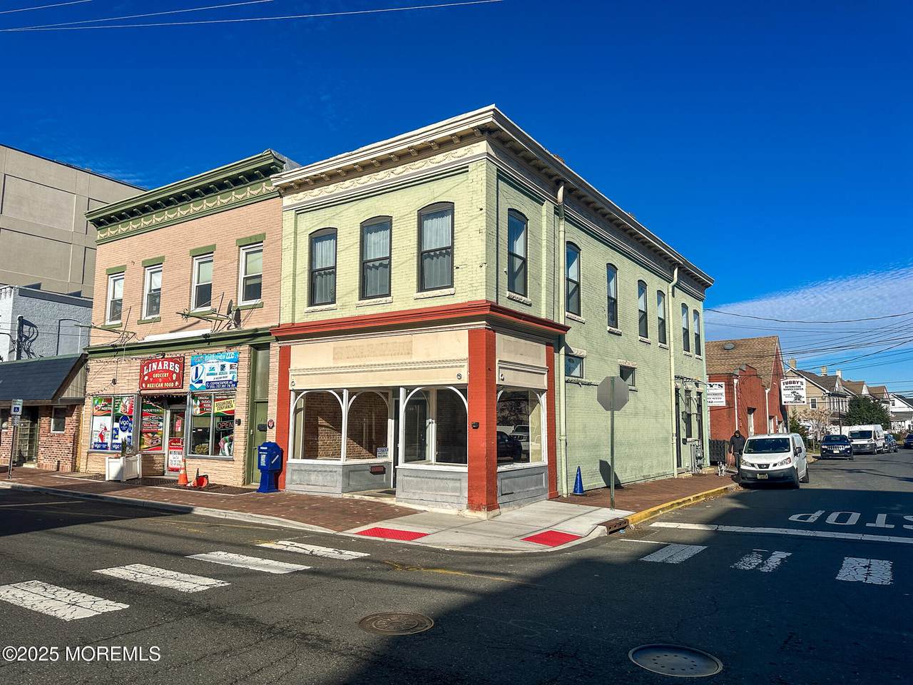 160 Monmouth Street - Photo 1