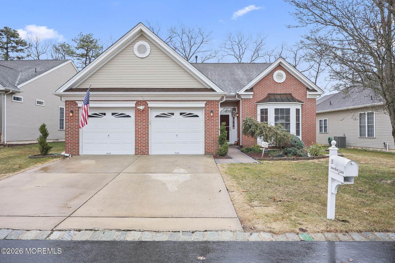 29 Inverness Lane - Photo 1