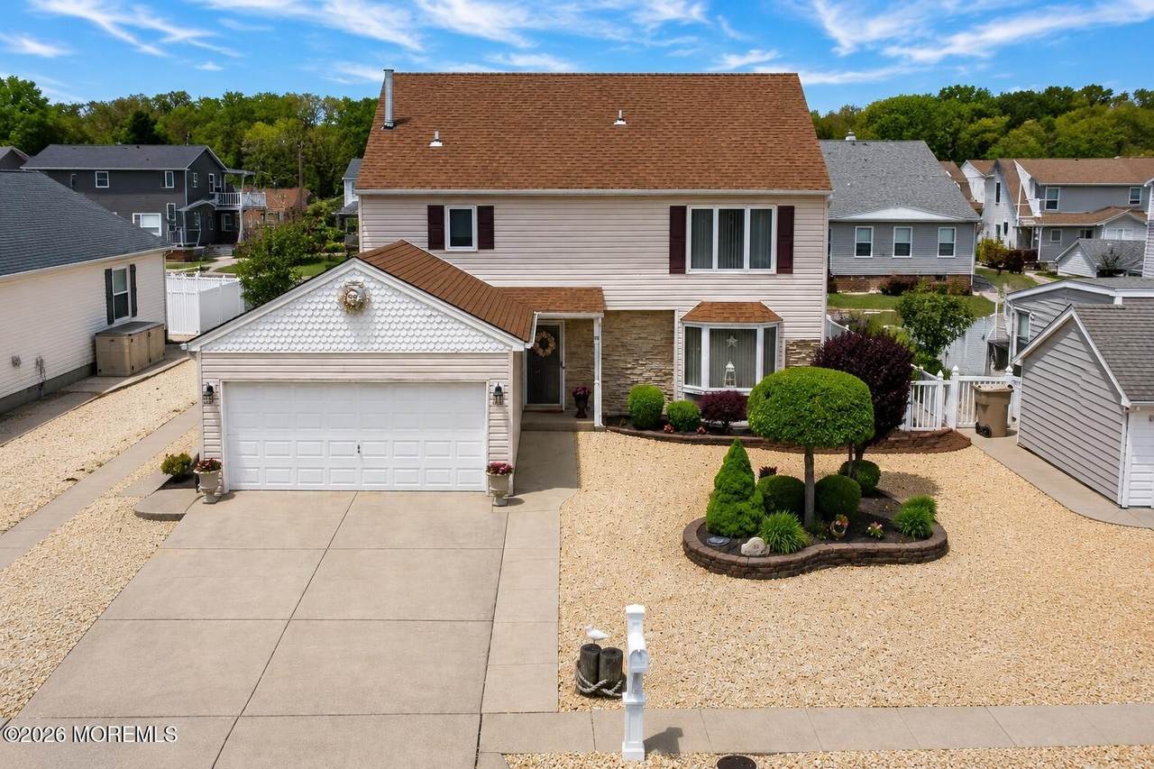 88 Storm Jib Court - Photo 1