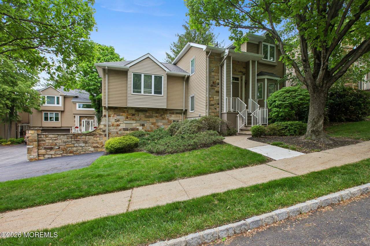 163 Clarken Drive - Photo 1