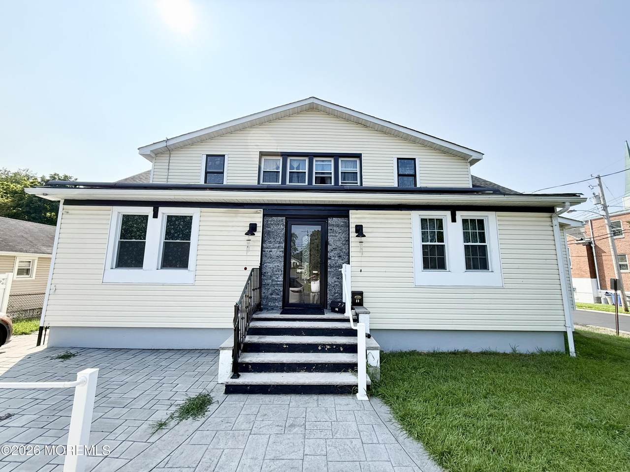 73 Laurence Parkway - Photo 1