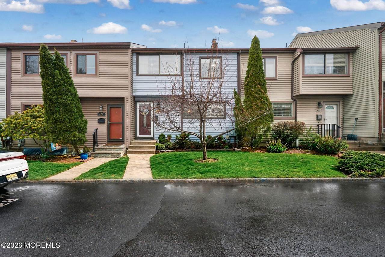 424 Tall Oak Lane - Photo 1