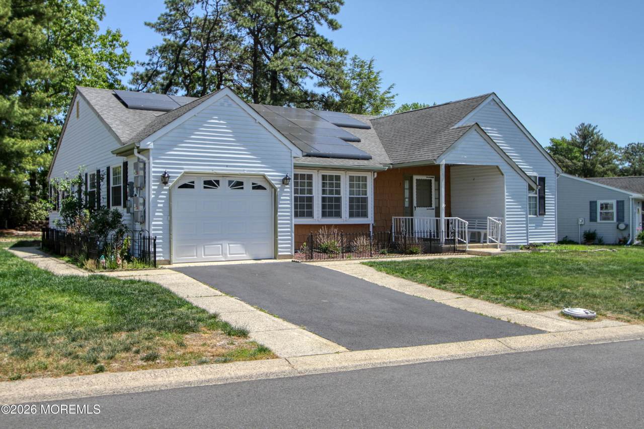 3 Amesbury Road - Photo 1