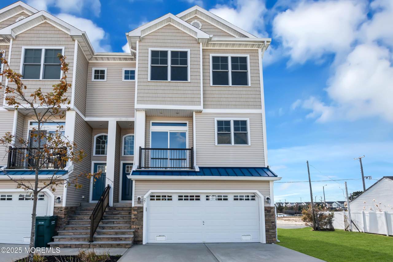 27 Jeffrey Drive - Photo 1