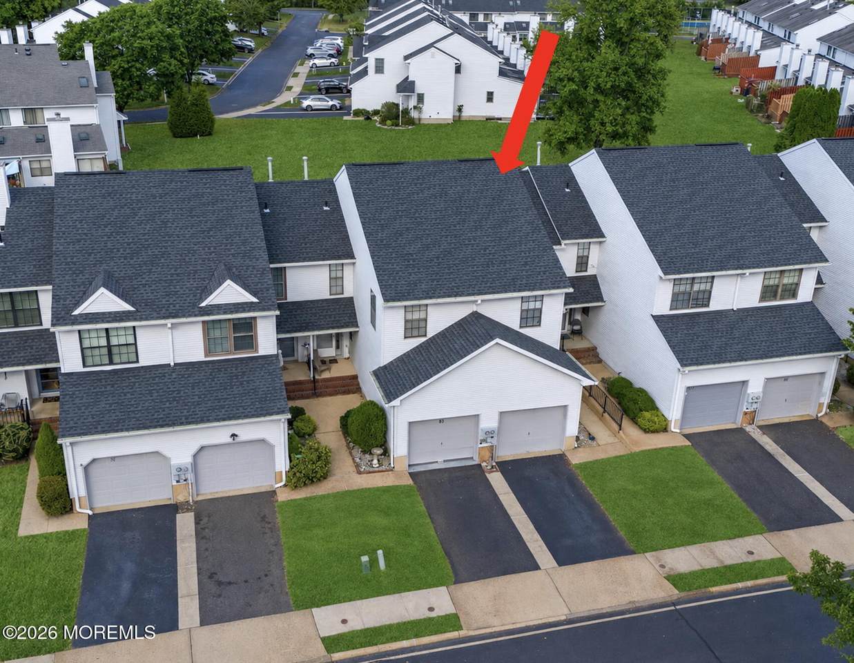 84 Chestnut Way - Photo 1