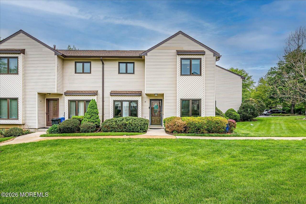 15 Orange Drive - Photo 1