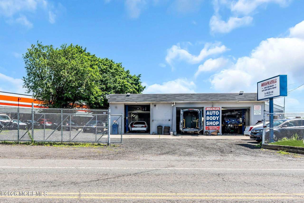 15 Wrightstown Georgetown Road - Photo 1