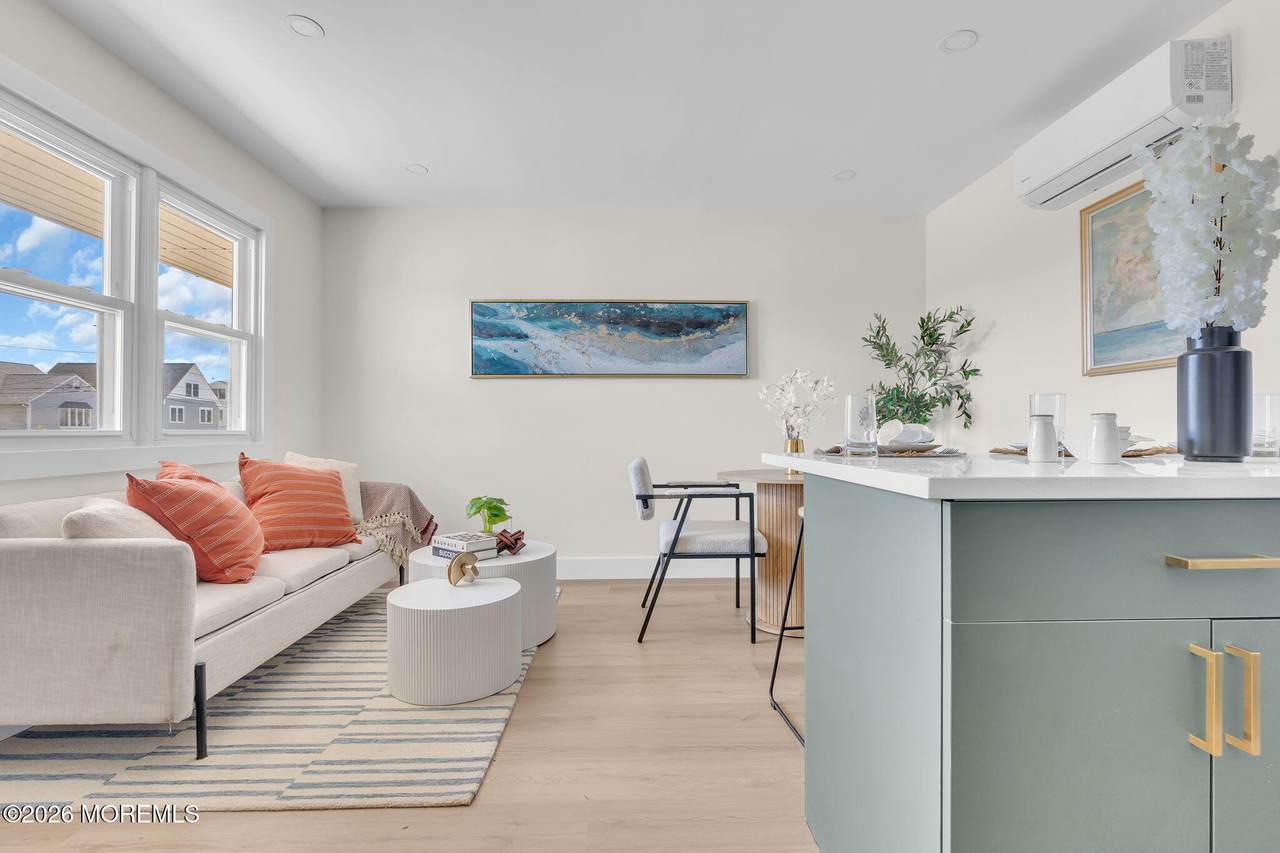 100 24th Avenue - Photo 1