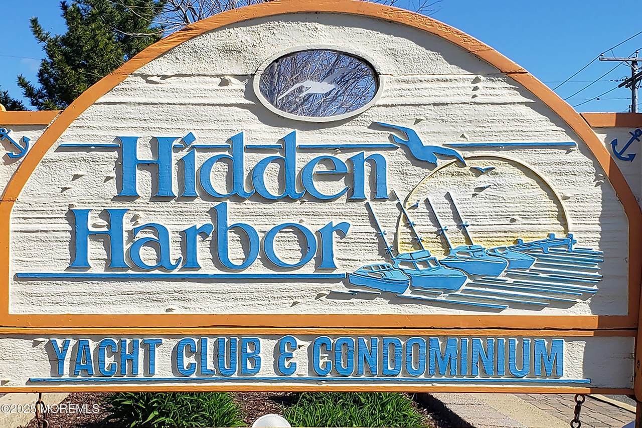 15 Hidden Harbor Drive - Photo 1