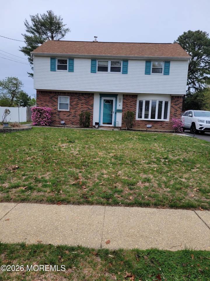 5 Peachtree Road - Photo 1