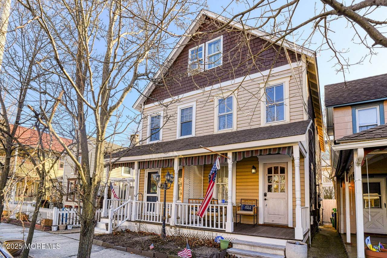 132 1/2 Heck Avenue - Photo 1