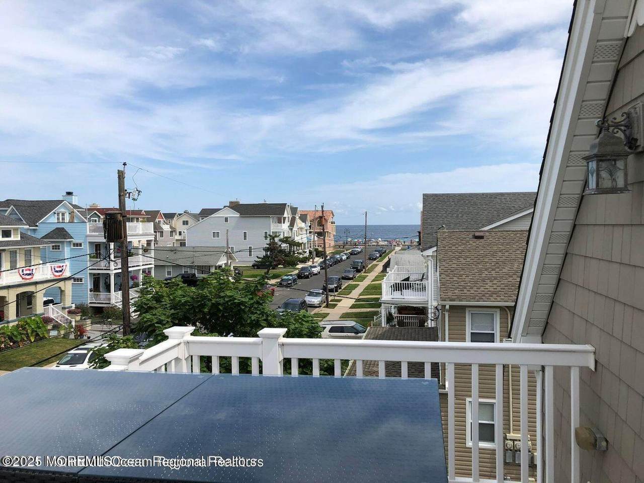 115 15th Avenue - Photo 1