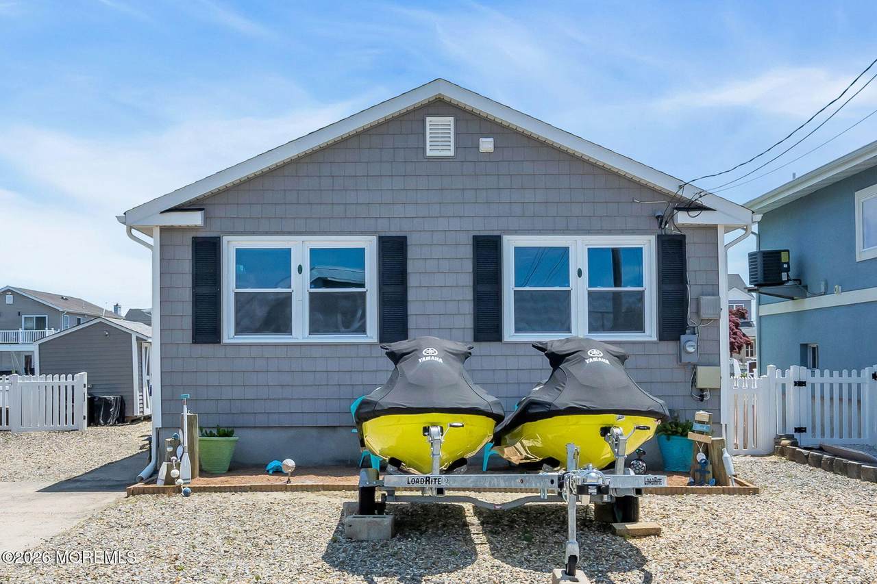 53 Coral Drive - Photo 1