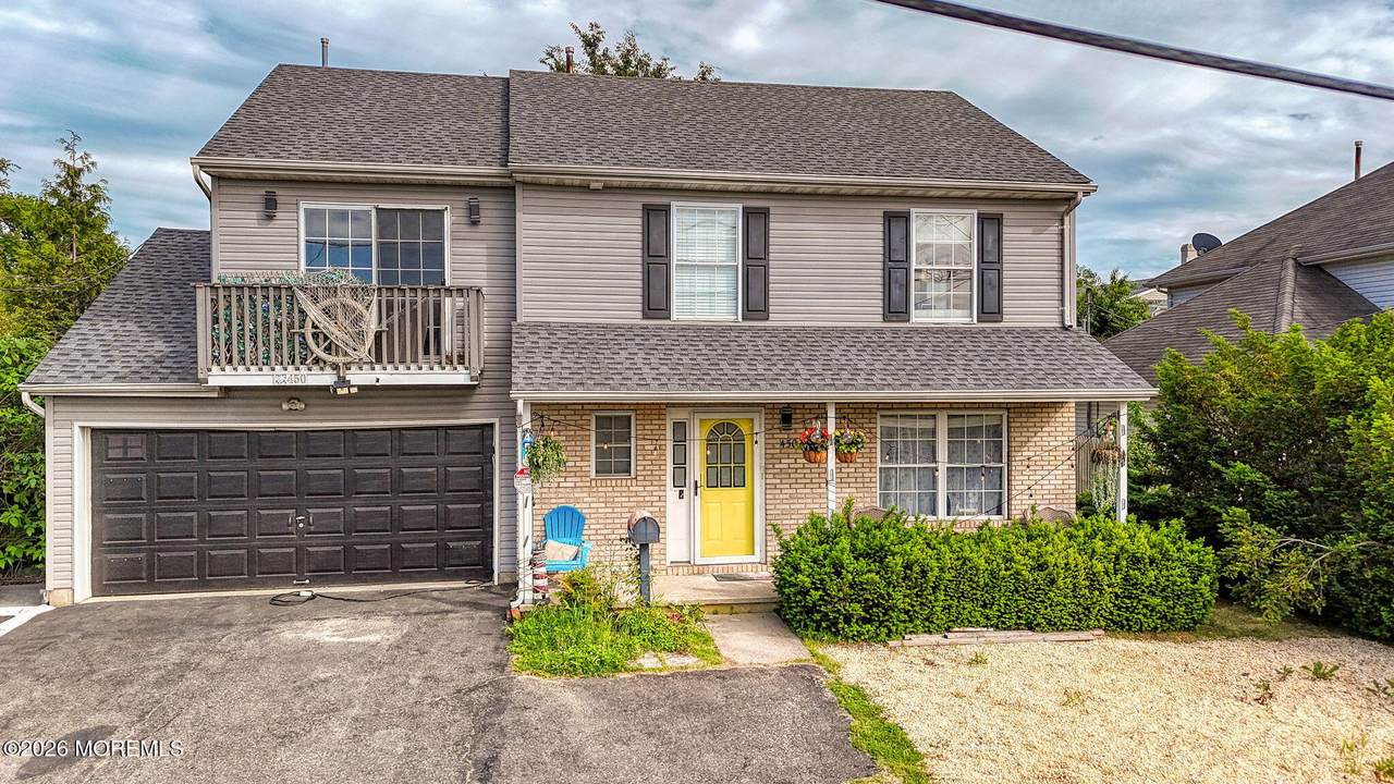450 Beachway Avenue - Photo 1