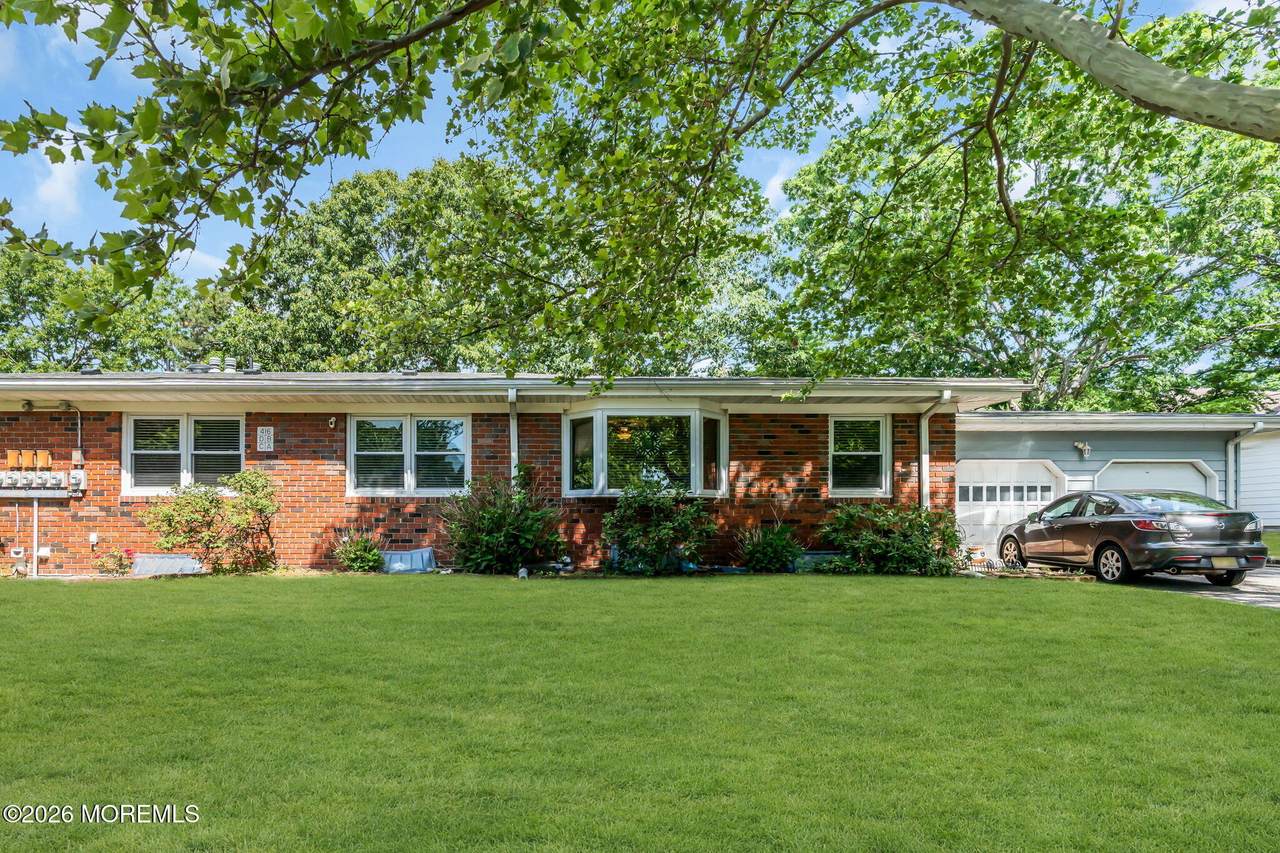 416 Laurel Brook Drive - Photo 1