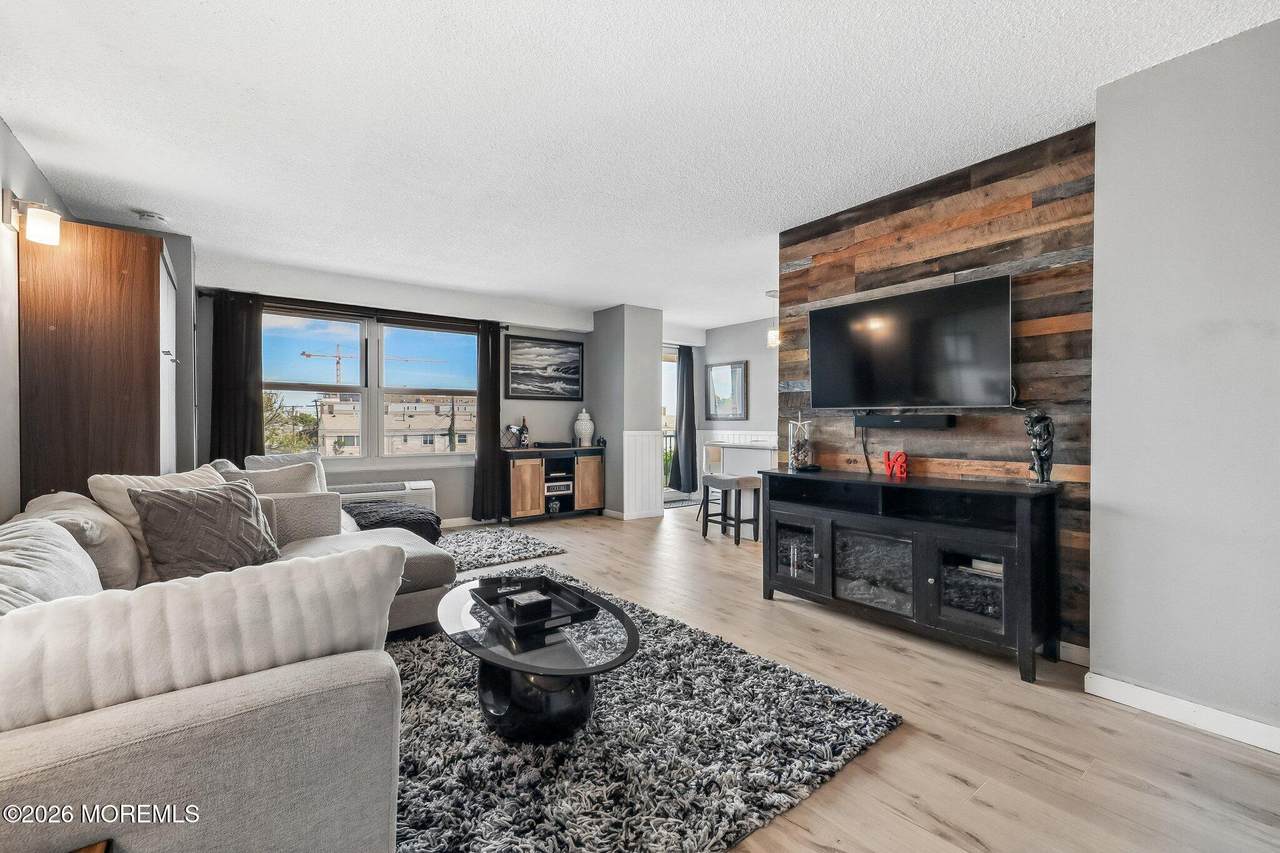 480 Ocean Avenue - Photo 1