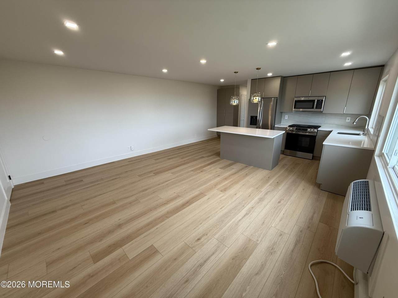 1 Ocean Avenue - Photo 1