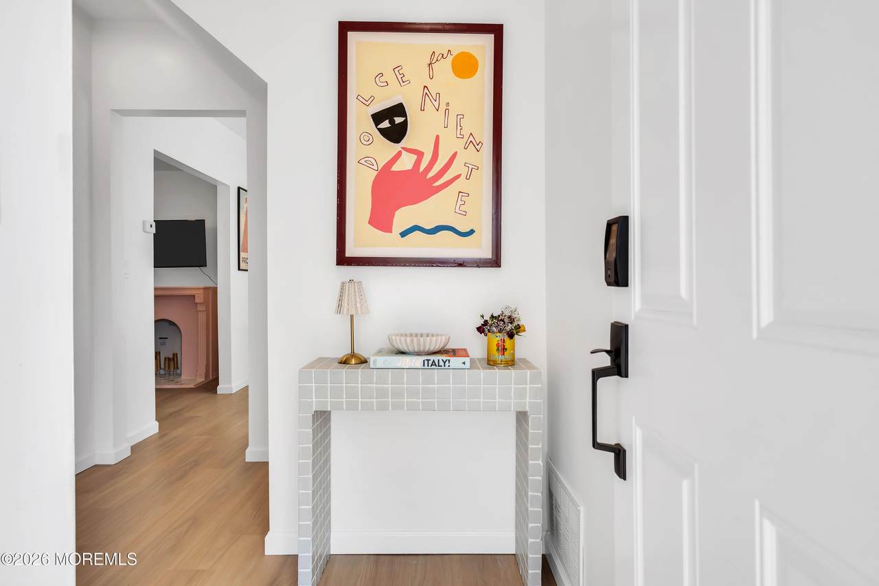 611 3rd Avenue - Photo 1