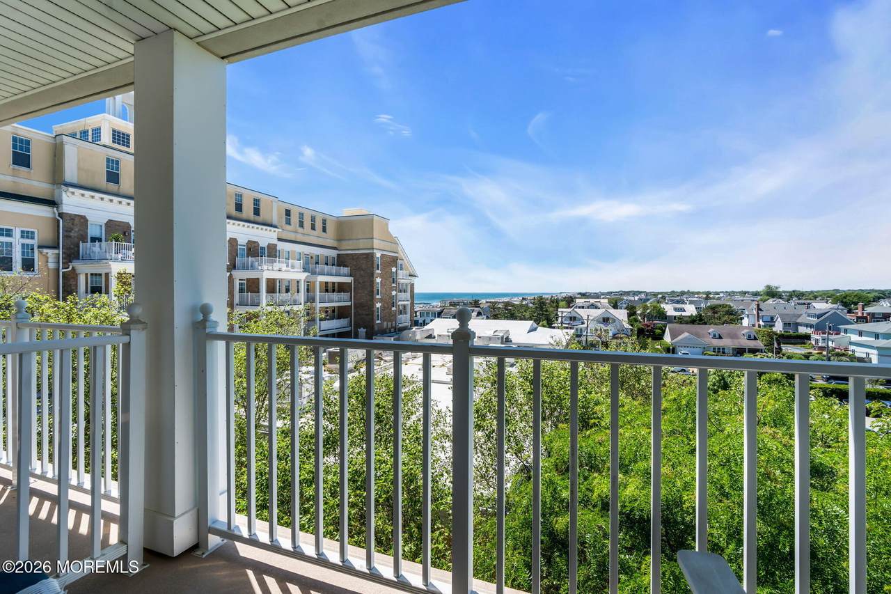 700 Ocean Avenue - Photo 1