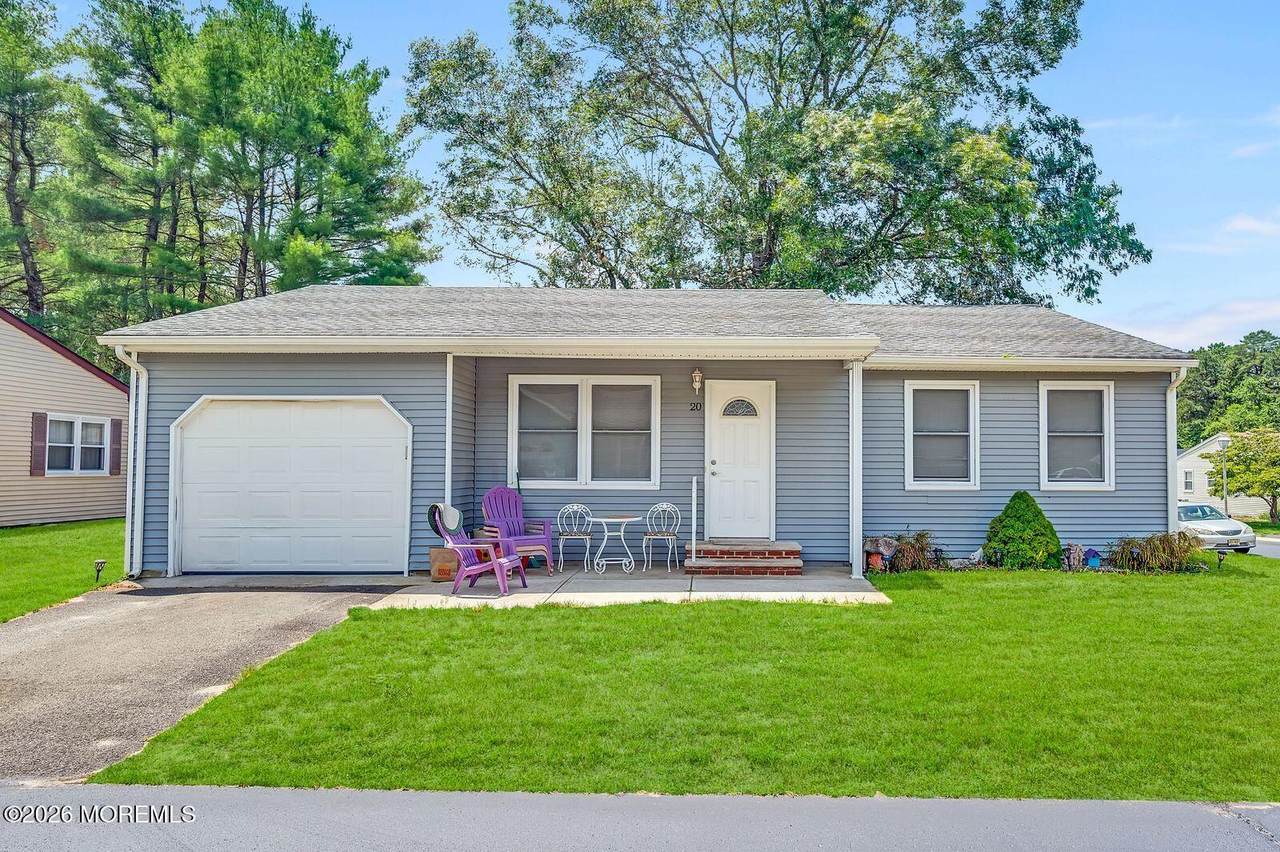 20 Falmouth Avenue - Photo 1