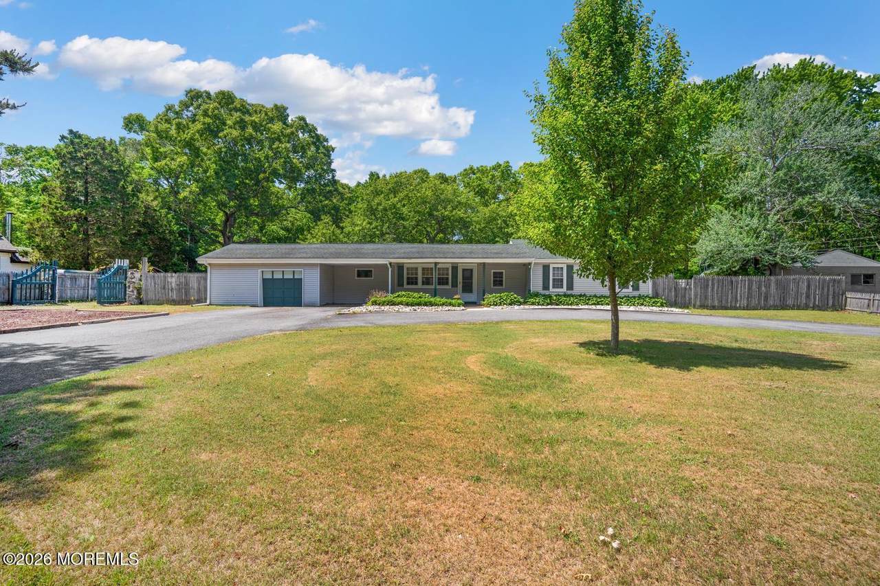 191 Coxs Avenue - Photo 1