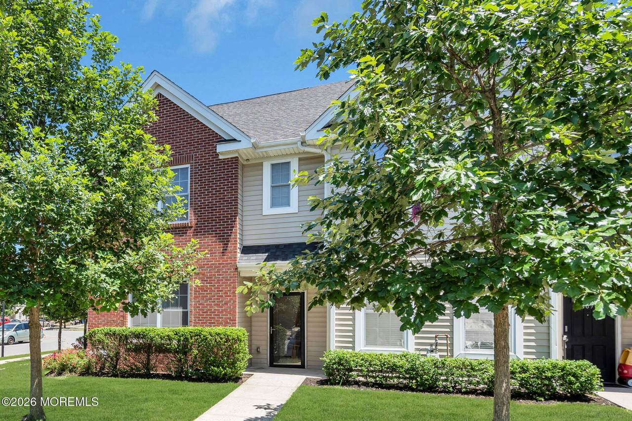 170 Coles Way - Photo 1