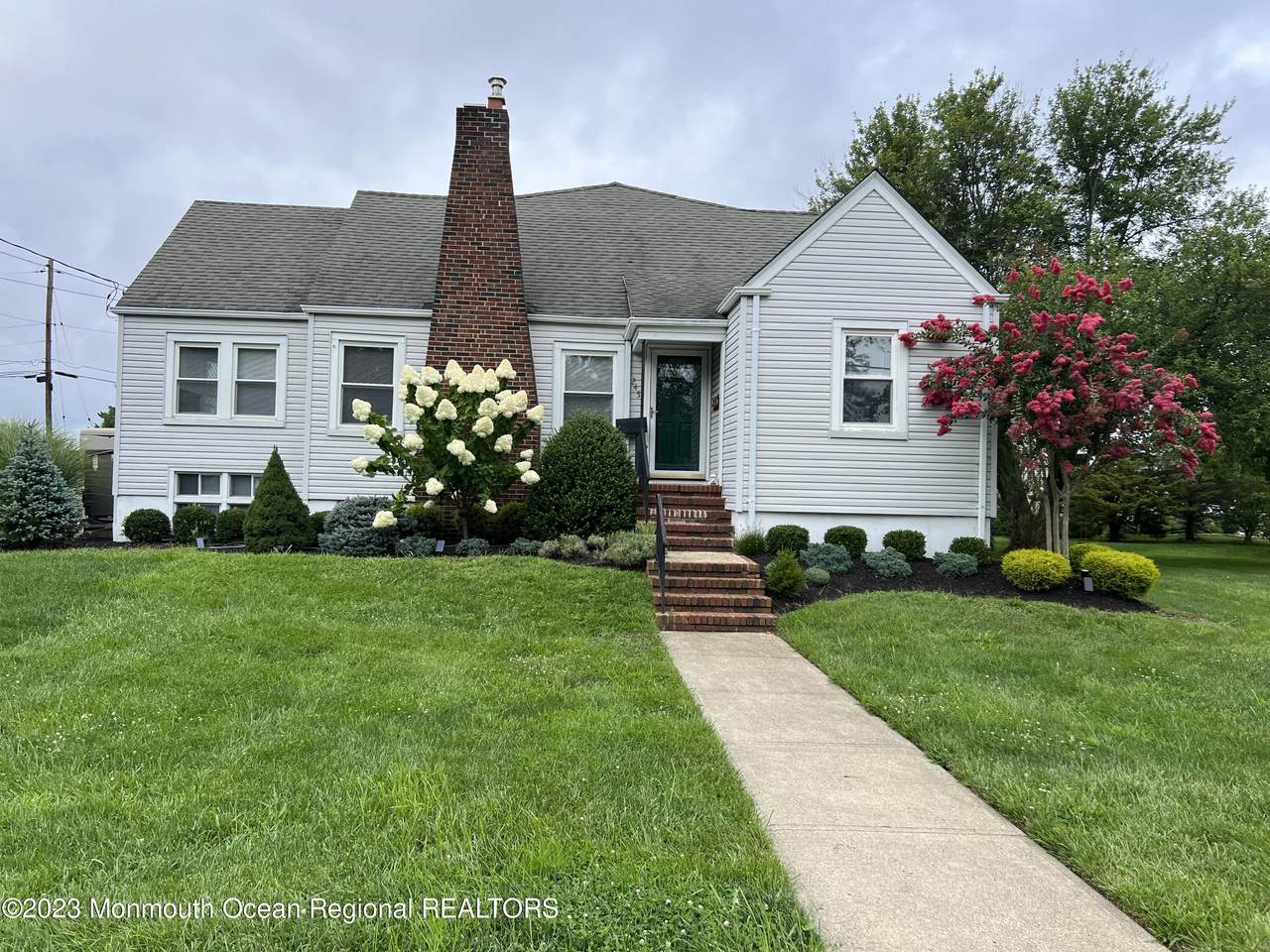 245 Monmouth Boulevard - Photo 1