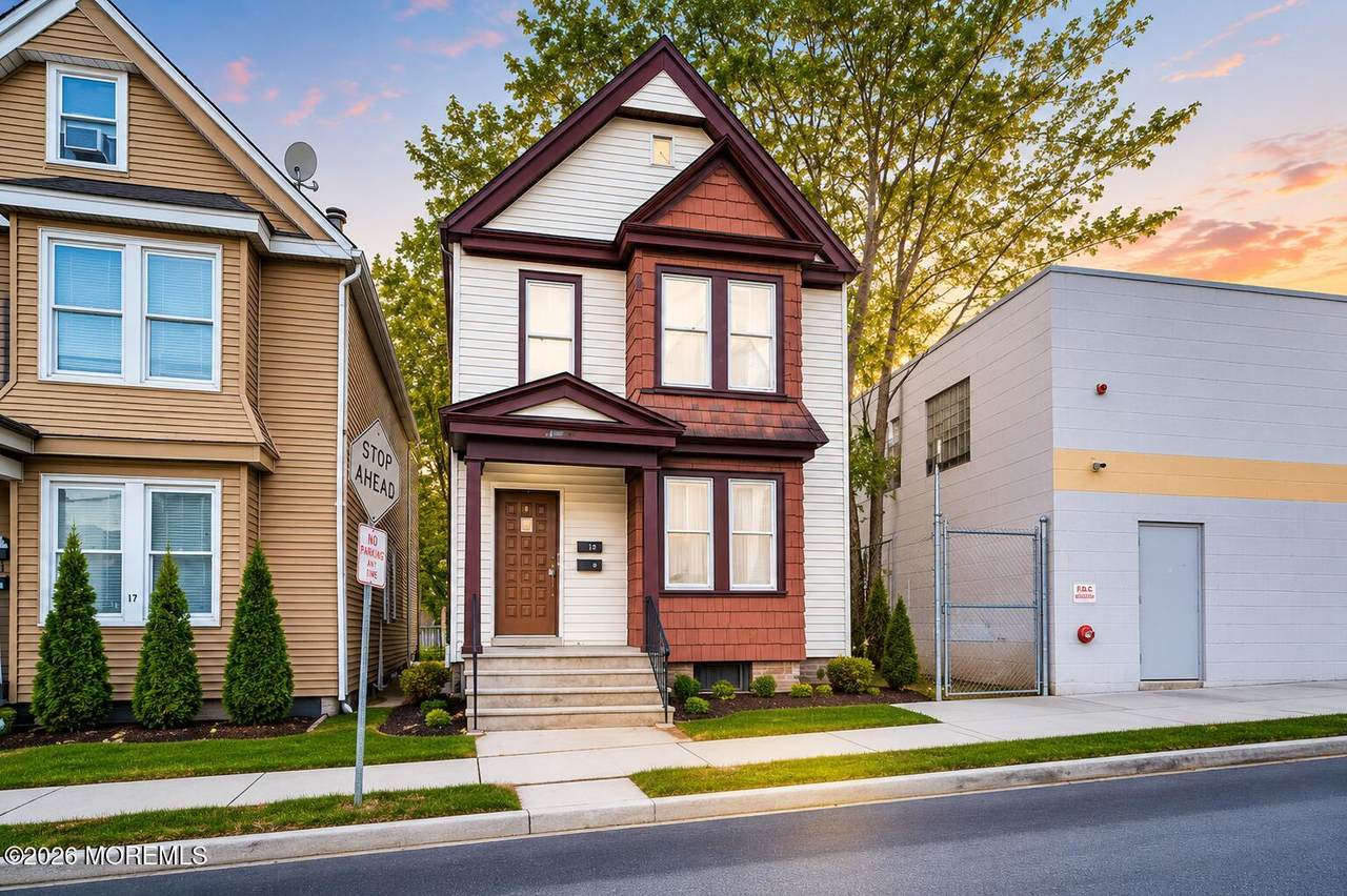 81 Holmes Street - Photo 1