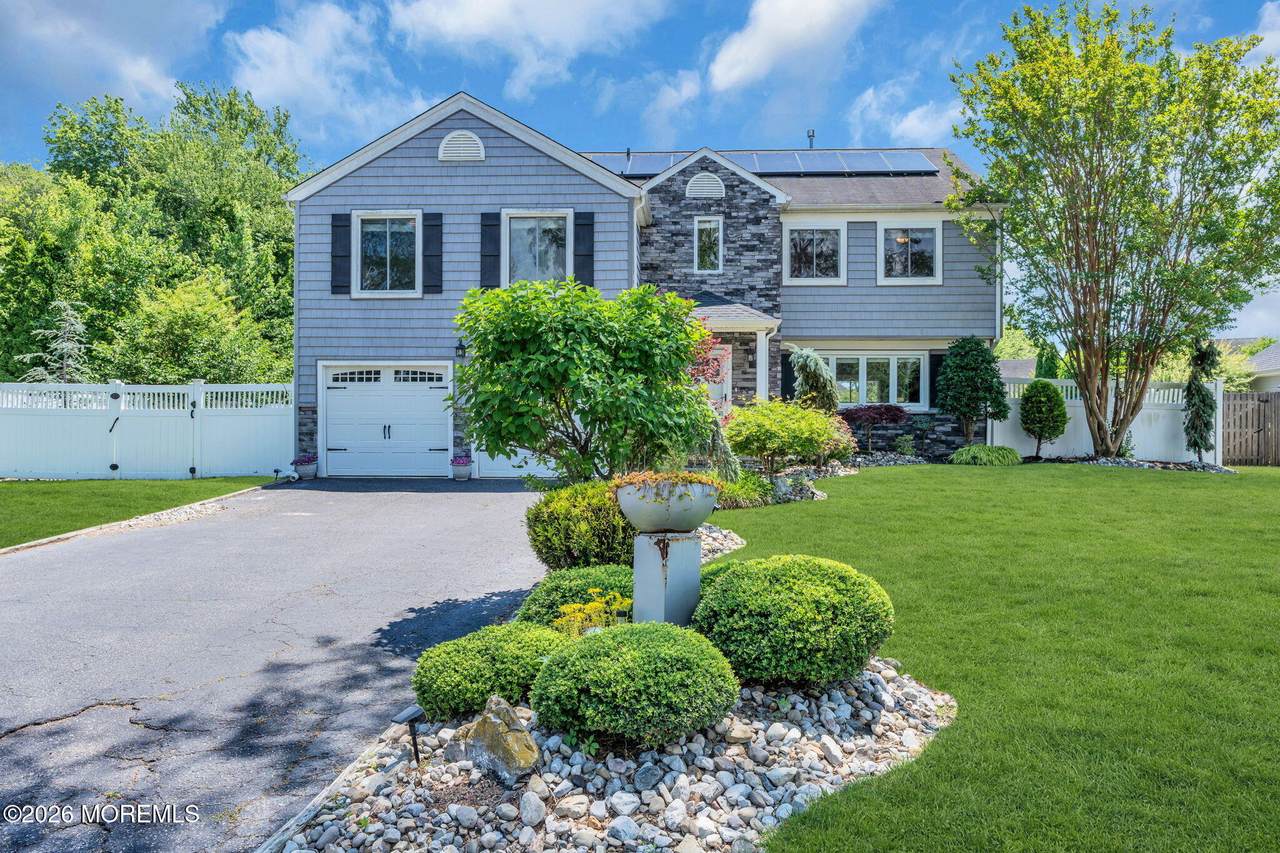 1083 Cavan Drive - Photo 1