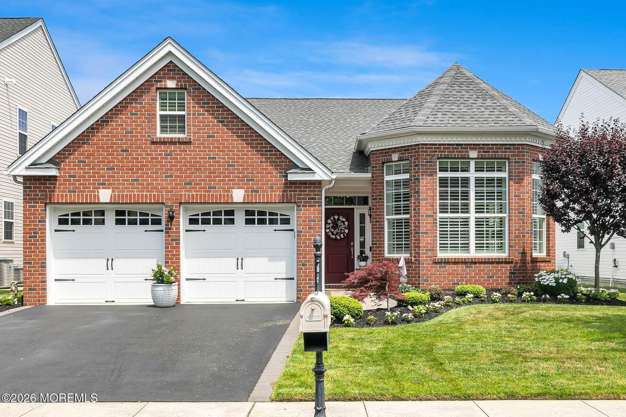 25 Northcrest Drive - Photo 1