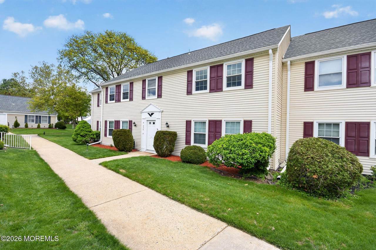 224 Old Nassau Road - Photo 1