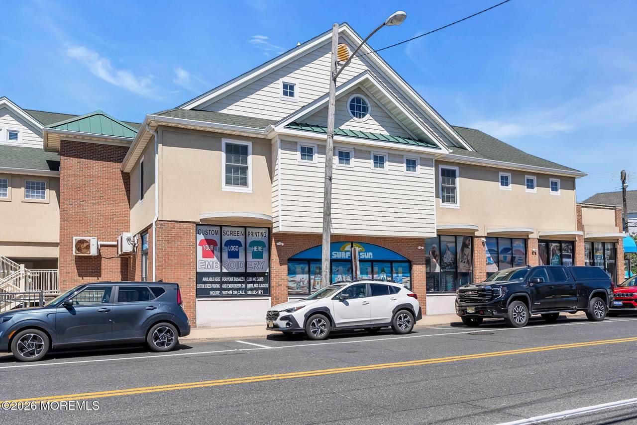 580 Main Street - Photo 1