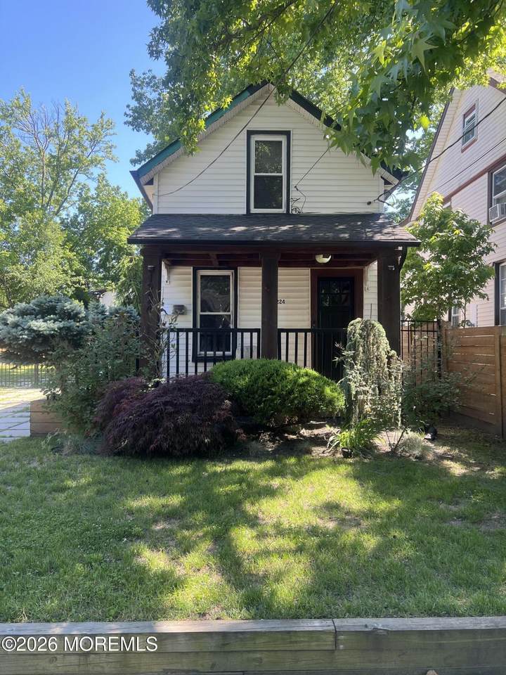 1224 Washington Avenue - Photo 1