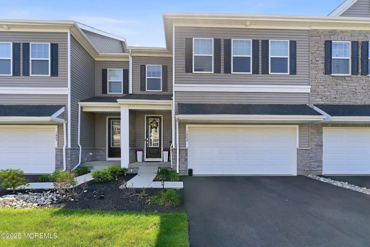 1402 Journey Avenue - Photo 1