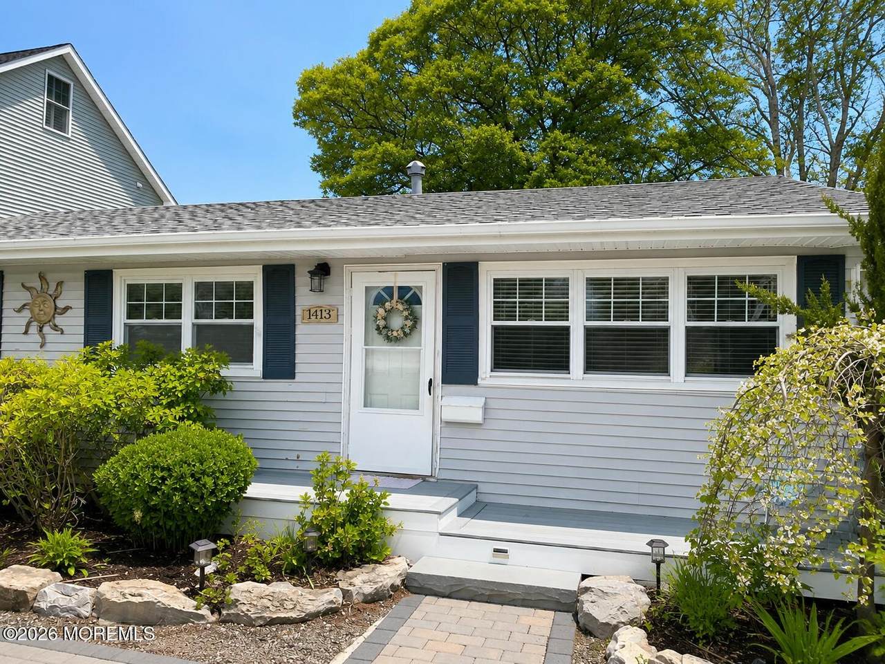 1413 Cypress Street - Photo 1