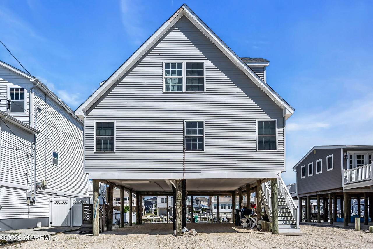 53 Spinnaker Drive - Photo 1
