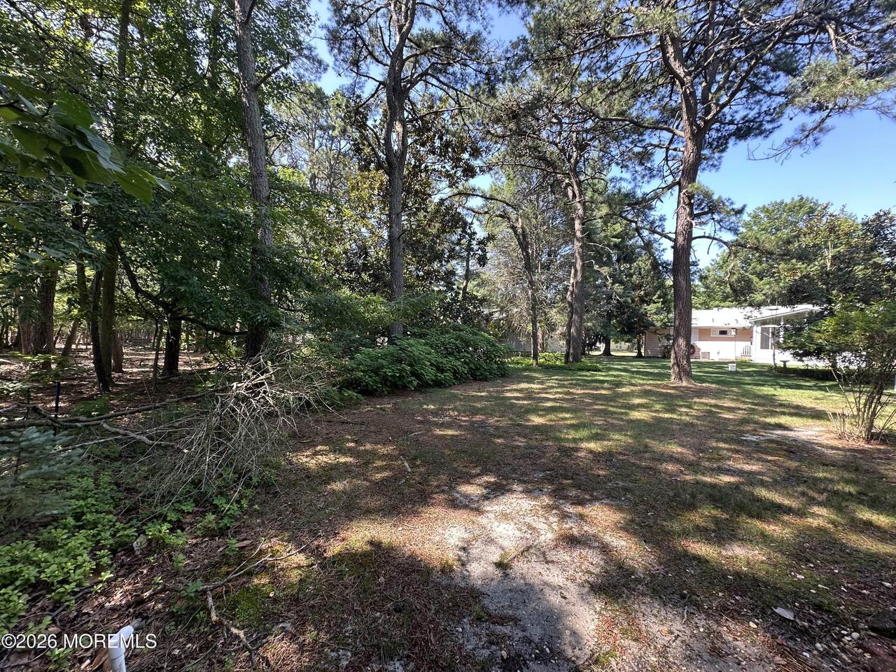 https://bt-photos.global.ssl.fastly.net/monmouth/1280_boomver_1_22620194-2.jpg